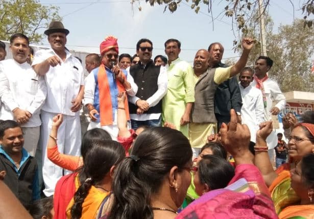 बाहर के दुश्मनों से सेना निपटेगी, हमें देश के आंतरिक दुश्मनों से निपटना है : कैलाश विजयवर्गीय