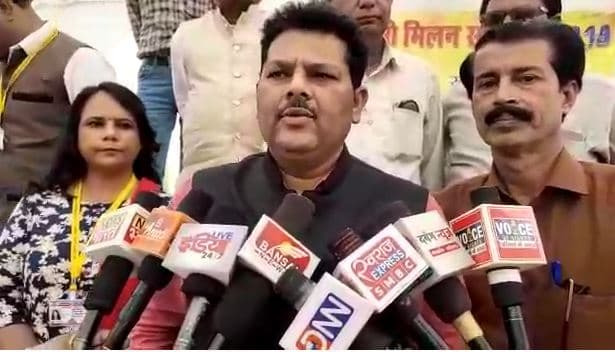 पटवारी मिलन समारोह में  प्रदेश अध्यक्ष की गिनाई समस्याएं