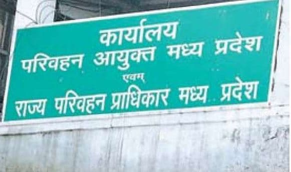 एग्रीमेंट तीन महीने पहले खत्म, कंपनी फिर भी बना रही स्मार्ट चिप 