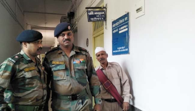 सेना के जवानों के फर्जी मतदान का मामला: चुनाव आयोग की जांच शुरू