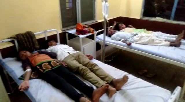 आयरन की गोली खाने से 40 बच्चे अचानक हुए बीमार