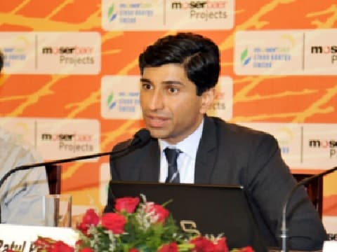 अगस्ता वेस्टलैंड घोटाले से जुड़े सीएम के भांजे के तार, कमलनाथ ने उठाया सवाल