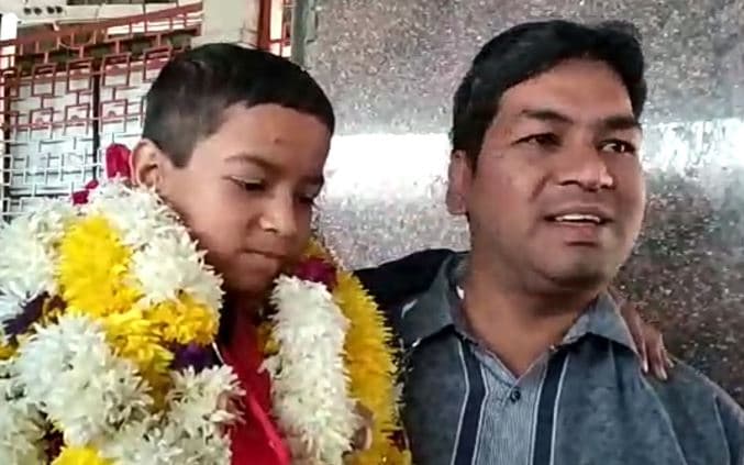 इंदौर के हर्षिल ने मलेशिया में मचाई धूम