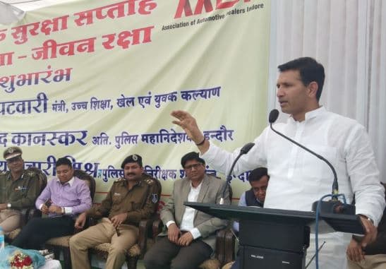 सरकार शराब पिला रही तो, पीकर वाहन क्यों नहीं चलाएंगे