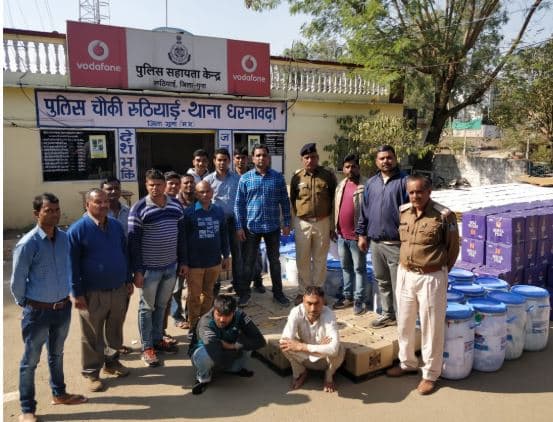 पुलिस को मिली बड़ी सफलता, 50 लाख की अवैध शराब समेत ट्रक जब्त