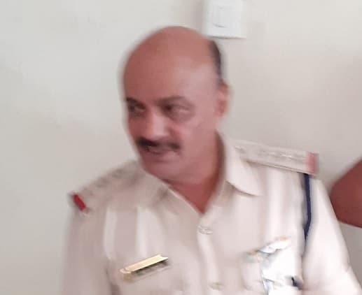 इंदौर के सिमरोल में लोकायुक्त कार्रवाई में एक टीआई सहित 3 रिश्वत लेते धराये