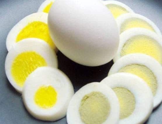 अंडे को लेकर दोस्त से लगाई ऐसी शर्त.. चली गई जान