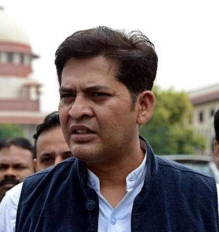 कांग्रेस के आरोप पत्र पर डॉ आनंद राय ने उठाए सवाल, सीएम से की श्वेतपत्र लाने की मांग