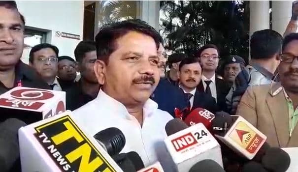 माफियाओं पर कार्रवाई से विरोधियों की बौखलाहट आ रही सामने: गृह मंत्री बाला बच्चन