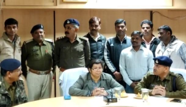 मौसेरा भाई निकला मास्टरमाइंड, पुलिस ने किया 10 दिन में डकैती का खुलासा