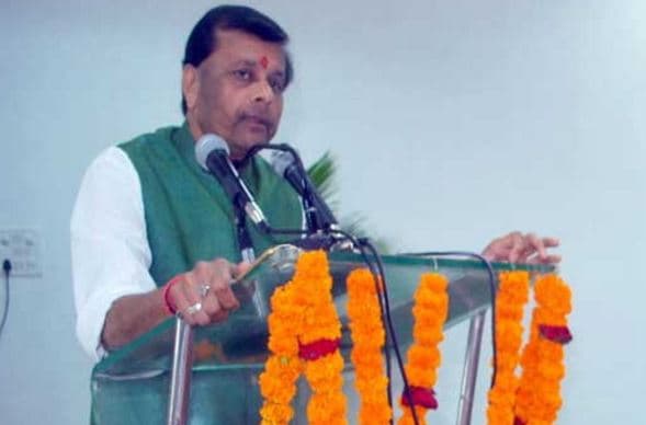 चोरों के निशाने पर आये पूर्व मंत्री पवैया, ट्रैन से बैग हुआ चोरी