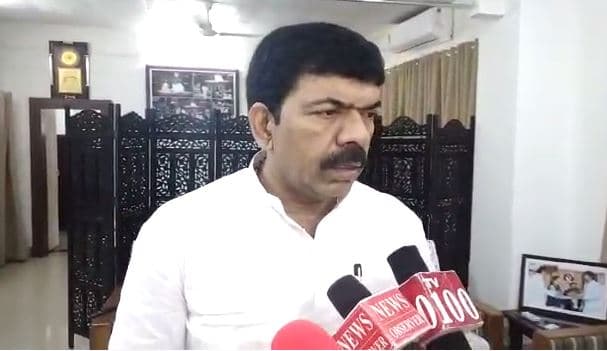 खनिज संबंधी उद्योग लगाने के लिये आगे आएं निवेशक: मंत्री प्रदीप जायसवाल