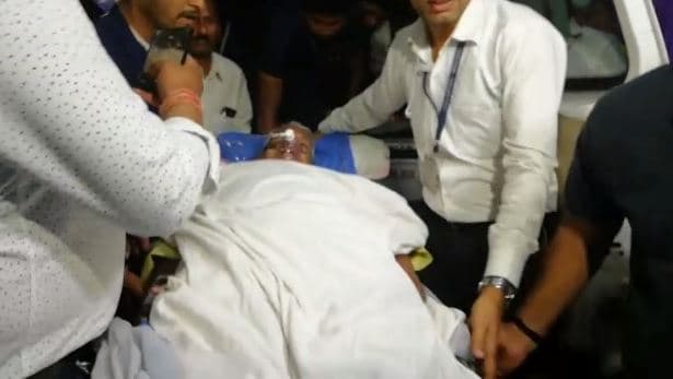 मध्य प्रदेश के पूर्व मुख्यमंत्री गौर की तबीयत बिगड़ी, शिवराज अस्पताल मिलने पहुंचे