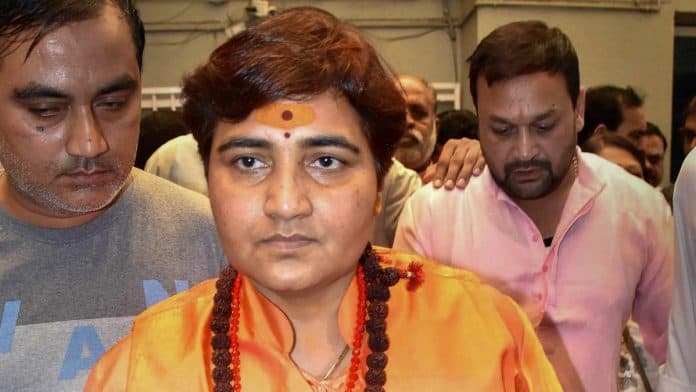 बीजेपी सांसद साध्वी प्रज्ञा की तबियत बिगड़ी, अस्पताल में भर्ती