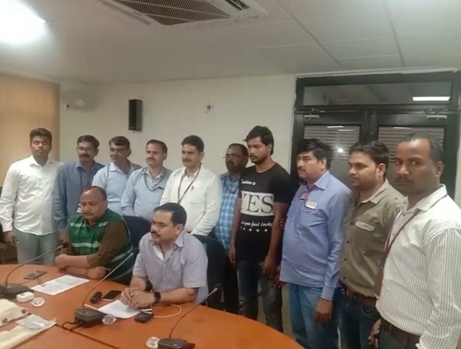 हथियार खपाने आया तस्कर गिरफ्तार, 6 देसी पिस्टल,5 मैगजीन, 4 राउंड बरामद