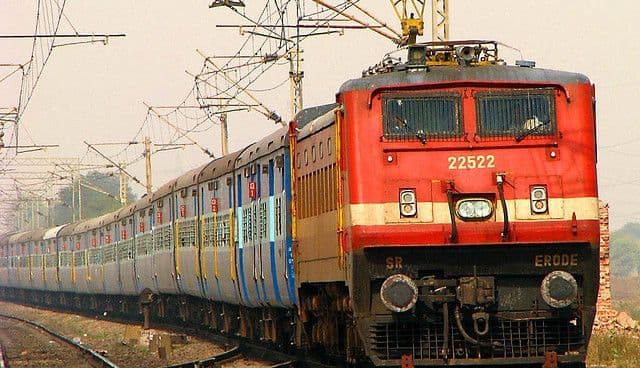 कोरोना संकटकाल में भी पश्चिम मध्य रेलवे ने की बंपर कमाई, बनाया रिकॉर्ड