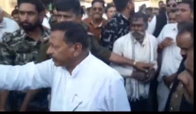 ‘नाम मेरा अर्जुन है, अकेले ही निपट लूंगा’, किसानों को धमकाते विधायक का वीडियो वायरल