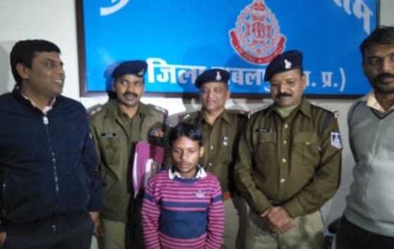 26 लाख की स्मैक के साथ तस्कर गिरफ्तार, कई जिलों में करता था सप्लाई