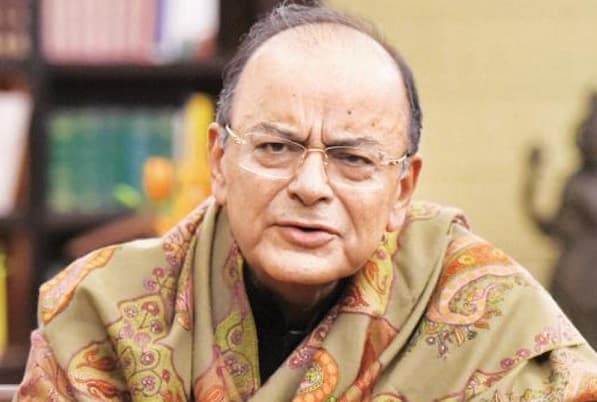 पूर्व वित्त मंत्री अरूण जेटली की तबीयत बिगड़ी, एम्स में भर्ती