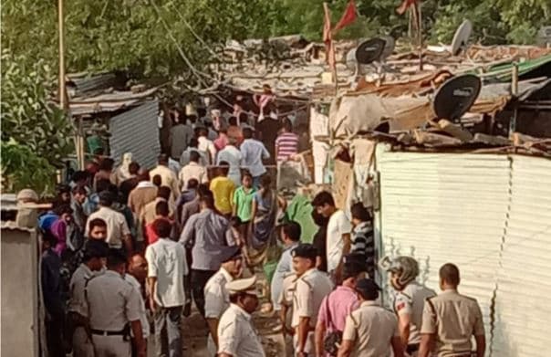 भोपाल शर्मसार: 8 साल की मासूम की दुष्कर्म के बाद हत्या, नाले में मिला शव, 6 पुलिसकर्मी सस्पेंड