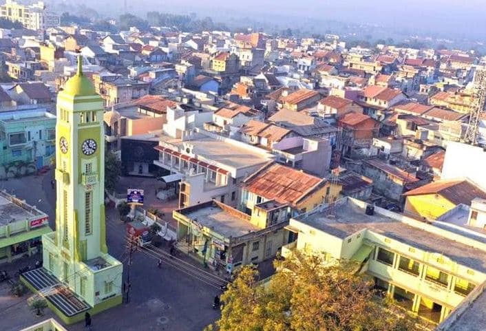 यह है देश का सबसे अमीर गांव, लोग जीते हैं लग्जरी लाइफ, हर घर है करोड़पति