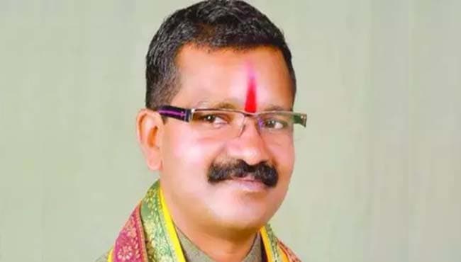 वोटिंग से पहले नक्सली हमले में विधायक की मौत, बस्तर क्षेत्र के इकलौते बीजेपी MLA थे भीमा मंडावी