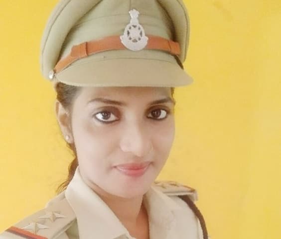 रिश्वत के कथित वीडियो वायरल मामले में लेडी SI सस्पेंड, जांच के निर्देश