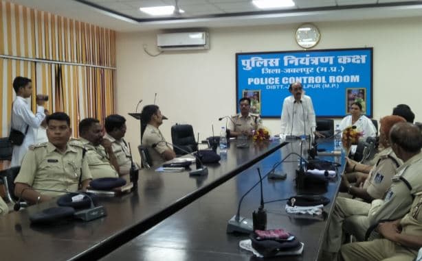 कैसे तनावमुक्त रहे पुलिस, ब्रह्मकुमारी संगठन ने दिए टिप्स