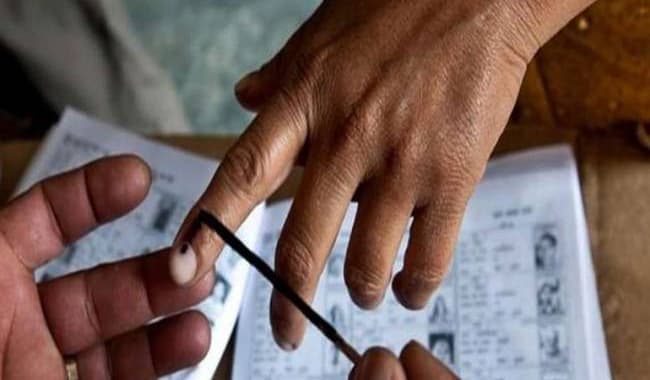 पहचान पत्र दिखाने पर ही डाल पाएंगे अपना वोट