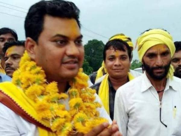 एमपी में अब भील प्रदेश की मांग, कांग्रेस विधायक ने कहा- बुलंद करो आवाज
