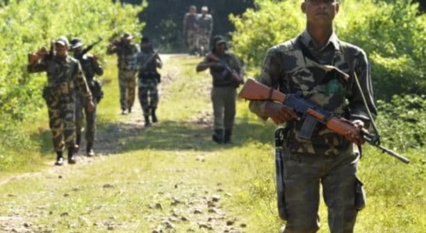 छत्तीसगढ़ में नक्सली हमले के बाद मप्र में अलर्ट, यहां मतदान का समय बदला