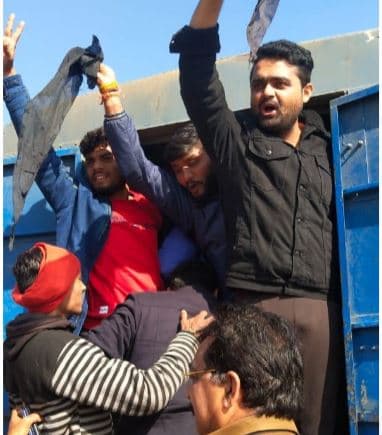 शाह के दौरे से पहले युवक कांग्रेस नेता समेत कई गिरफ्तार, काले झंडे दिखाने की थी तैयारी