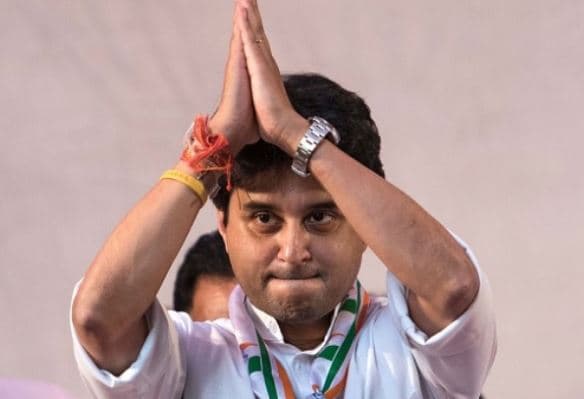 कांग्रेस ने मप्र की इन सीटों पर किया उम्मीदवारों का ऐलान, सिंधिया गुना से ही लड़ेंगे चुनाव