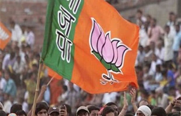 अब लोकसभा चुनाव में बीजेपी के लिए चुनौती बनेंगें MP के ये आधा दर्जन उम्रदराज नेता