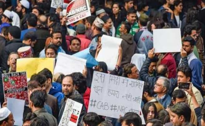 CAA/NRC: धारा 144 के बीच बगैर अनुमति के किया प्रदर्शन-चक्काजाम, 500 पर FIR