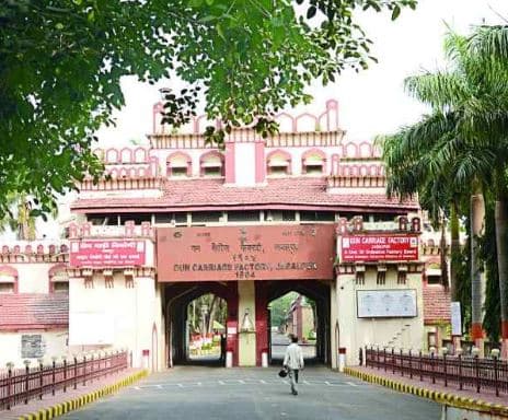 तोप कलपुर्जा घोटाले के संदेही की पत्नी को मिल रही धमकी, पुलिस ने शुरू की जांच