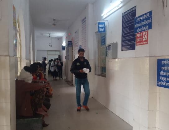 फर्जी दस्तावेजों के आधर हासिल की नौकरी, चार वीडियोग्राफर बर्खास्त