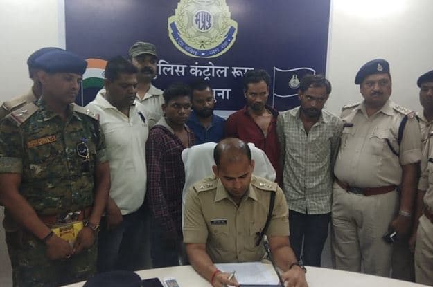 गुना पुलिस को मिली बड़ी सफलता, चोरी गईं 24 बाइक बरामद, 4 आरोपी गिरफ्तार