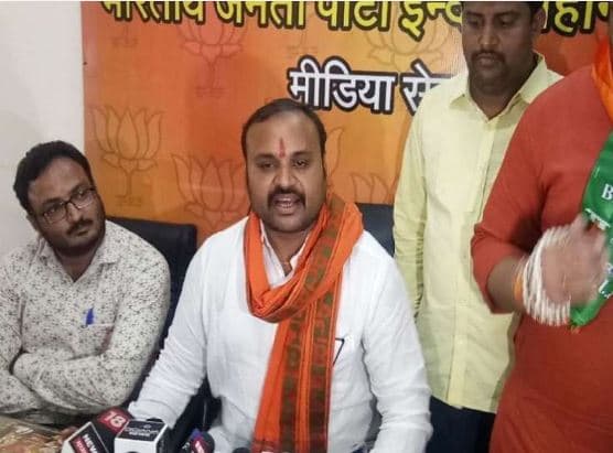 BJYM नेता के बिगड़े बोल- कमलनाथ ने साजिशन दिग्विजय को बकरे की तरह भोपाल में लाकर बांधा