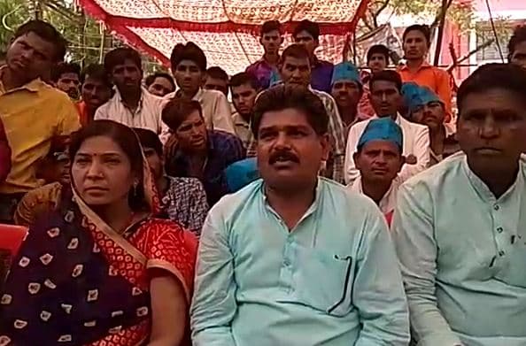 MP: बीएसपी नेता की फिसली जुबान, रानियों पर दिया विवादित बयान