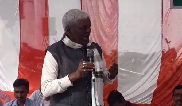 पूर्व भाजपा विधायक का सीएम पर तंज- ‘CM कमलनाथ उद्योगपति, मजदूरी का पैसा भी रख लेते हैं’