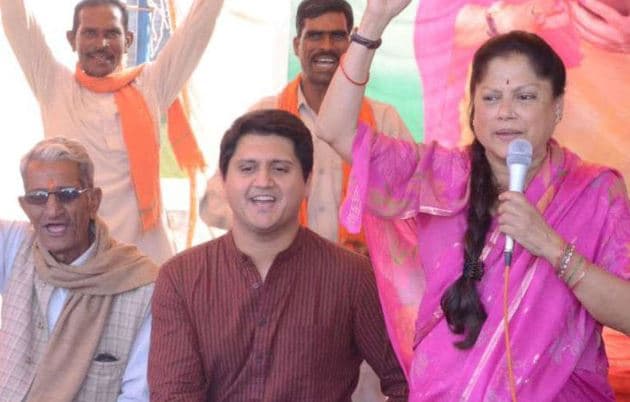 मां यशोधरा के लिए चुनाव में उतरा बेटा, अमेरिका से आकर संभाली प्रचार की कमान