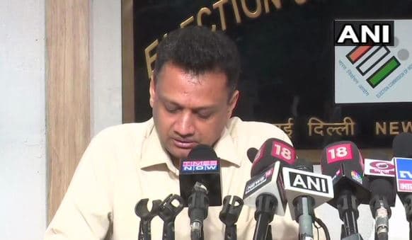 बंगाल में चुनाव आयोग की बड़ी कार्रवाई, गृह सचिव को हटाया, प्रचार पर रोक
