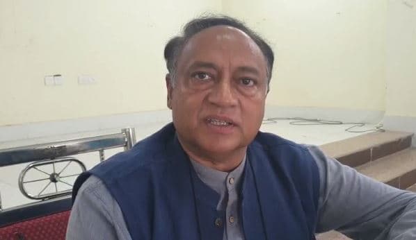 लक्ष्मण ने फिर चलाये शब्दों के बाण, पार्टी की कार्यप्रणाली पर उठाये सवाल