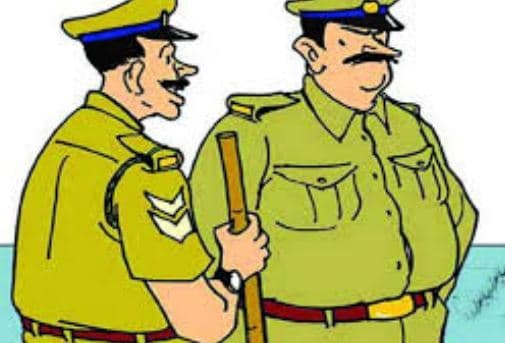अपने ही थाने में आरक्षक के खिलाफ मारपीट का मामला दर्ज