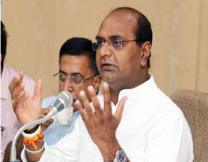 भाजपा नेता का कमलनाथ पर वार- कही हंगामा न हो जाये इस डर से हमें कार्यक्रम में नही बुलाया