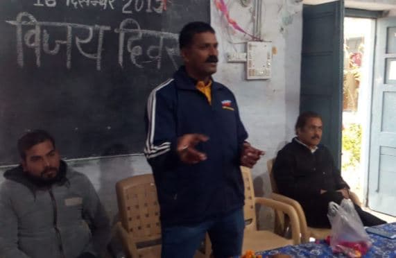 फौजी ने सुनाई छात्राओं को 71 की जंग की हकीकत