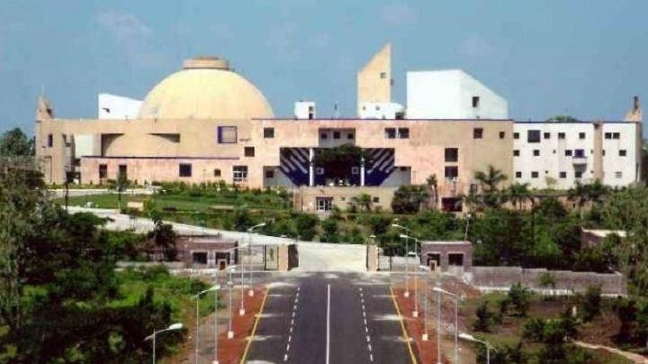 MP विधानसभा के 69 वर्ष पूर्ण: विकसित मध्यप्रदेश के विजन 2047 पर सत्तापक्ष-विपक्ष का मंथन, सीएम डॉ. मोहन यादव ने कहा ‘सकारात्मक सोच के साथ आगे बढ़ेंगे’