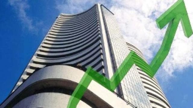शेयर बाजार में बढ़त, सेंसेक्स 119 अंक चढ़ा, जेट एयरवेज का शेयर 25% उछला