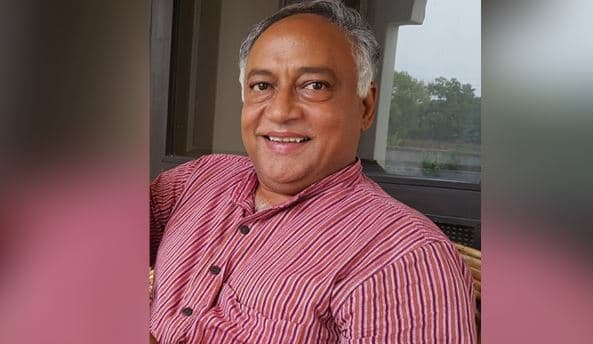 दिग्विजय के विधायक भाई बोले, ‘हानिकारक होगा नेताओं की पत्नियों को चुनाव लड़ाना’